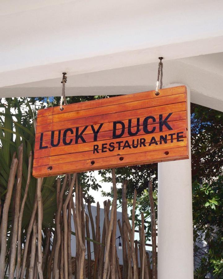 Hotel Lucky Duck Pj Cancún Esterno foto